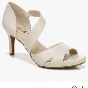 Lifestride Almond Heels
